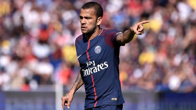 cau-thu-Dani-Alves