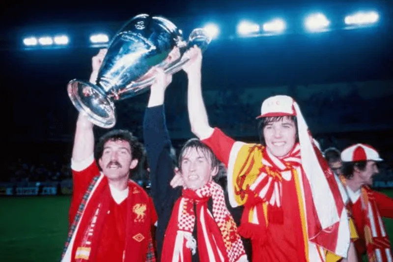 "King Kenny" Dalglish ghi bàn thắng quyết định tại Wembley, giúp Liverpool bảo vệ thành công ngai vàng 1978.
